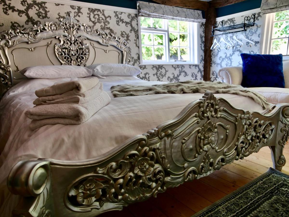 Luxury 9 Bed Manor House Hot Tub Cinema Room Skytv Saffron Walden Ngoại thất bức ảnh