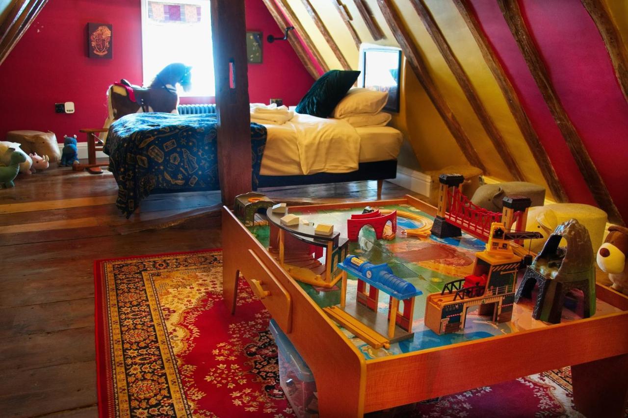 Luxury 9 Bed Manor House Hot Tub Cinema Room Skytv Saffron Walden Ngoại thất bức ảnh